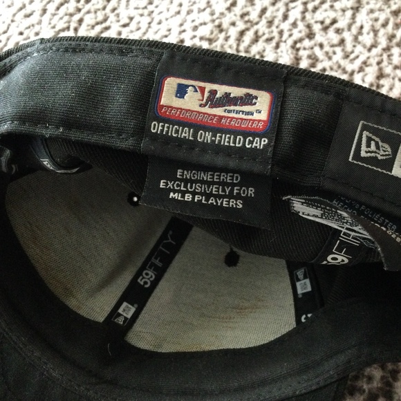 MLB Chicago White Sox Fitted Hat/Cap/Baseball Cap - Picture 4 of 5